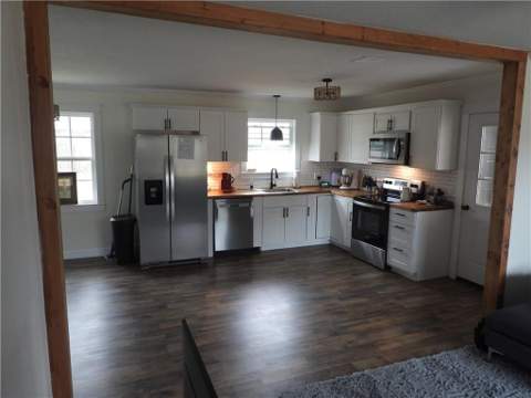 121 Beaver Drive, Blackshear GA - photo 6 of 15
