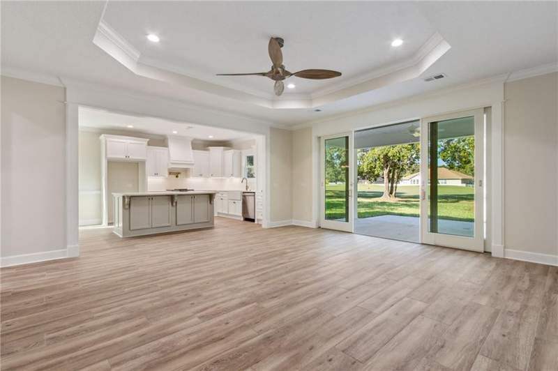 5 bedroom Single Family Residence at 103 Maybird Drive, Laurel Island-Jefferson Landing, Kingsland — photo 5