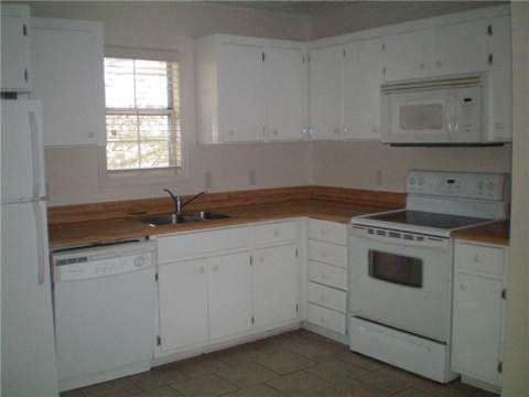 702 E Island Square Drive, St. Simons Island GA - photo 6 of 12
