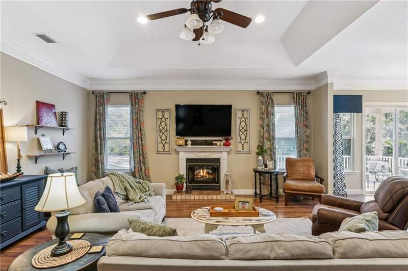 4 bedroom Single Family Residence at 210 Sandpiper Road, Indigo Pointe, Brunswick — photo 5