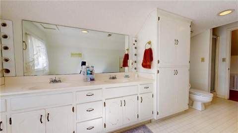 1613 Camellia Drive, Waycross GA - photo 20 of 67