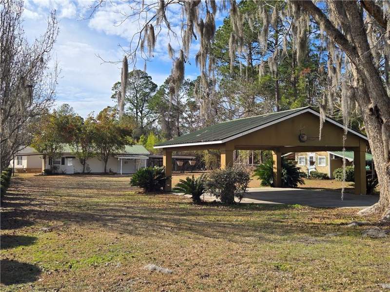 2 bedroom Single Family Residence at 3845 Evans Street, No Recorded Subdivision, Waycross — photo 3