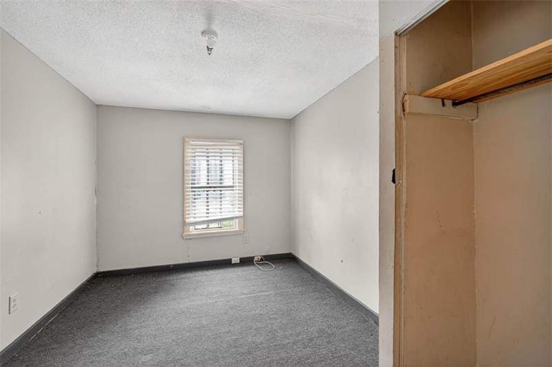 3 bedroom Single Family Residence at 1201 I Street, Town Commons, Brunswick — photo 5