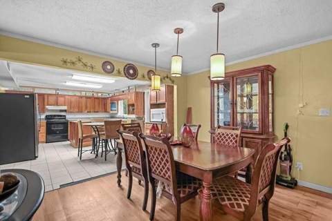 412 S Willow Street, Jesup GA - photo 6 of 37