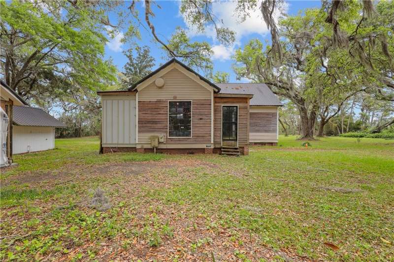 3 bedroom Single Family Residence at 55 Cedar Point Road, No Recorded Subdivision, Brunswick — photo 4