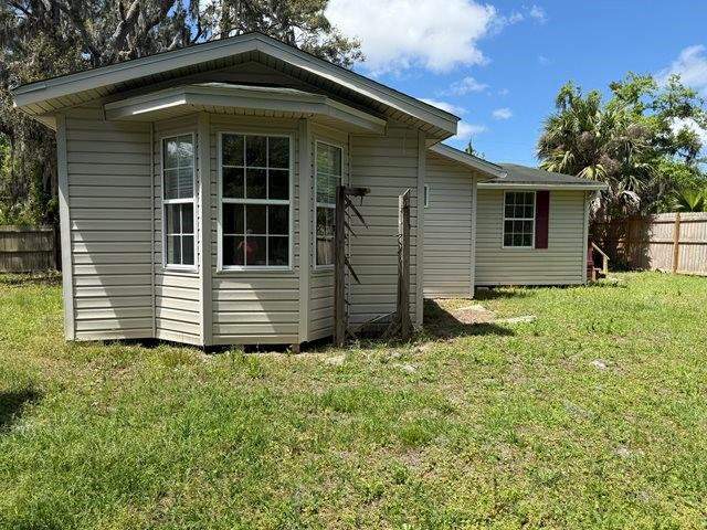3 bedroom Single Family Residence at 84 Henry Avenue, No Recorded Subdivision, St. Marys — photo 4