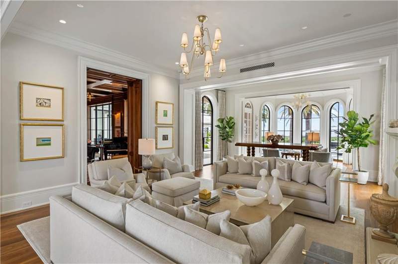 5 bedroom Single Family Residence at 106 E 18th Street, Sea Island Cottages, Sea Island — photo 5