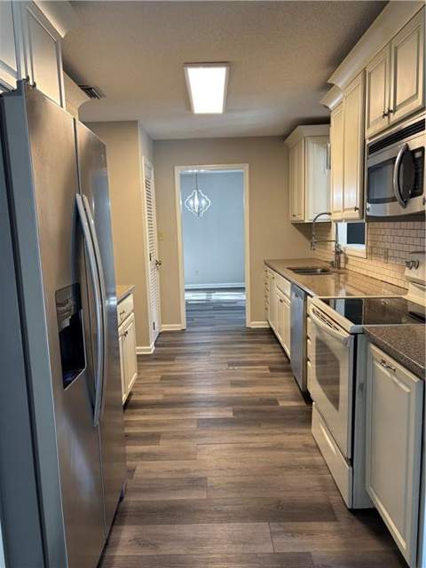 140 Butler Lake Drive, St. Simons Island GA - photo 18 of 48