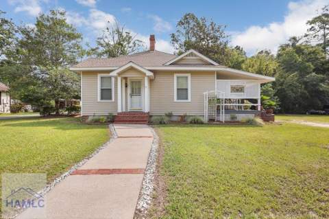 661 E Plum Street, Jesup GA - photo 6 of 56