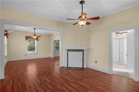 661 E Plum Street, Jesup GA - photo 11 of 56