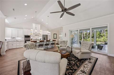 206 Clubhouse Circle, St. Marys GA - photo 6 of 97