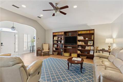 330 Crossbridge Drive, Brunswick GA - photo 7 of 34