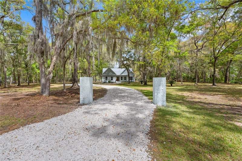 3 bedroom Single Family Residence at 1225 Julienton Drive, No Recorded Subdivision, Townsend — photo 3