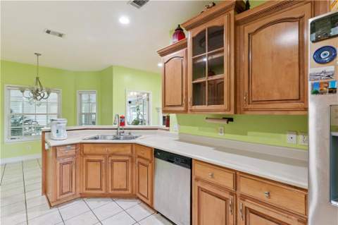 147 Huntington Circle, Brunswick GA - photo 13 of 31