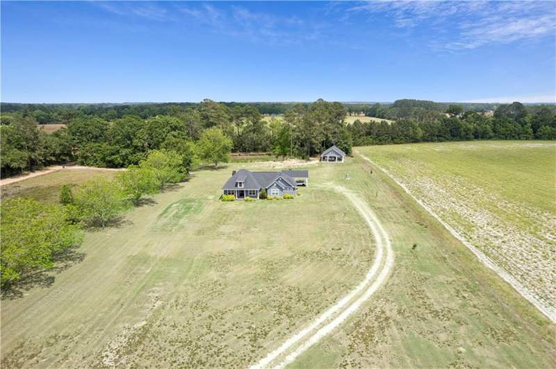 3 bedroom Single Family Residence at 1517 Granny Crosby Road, No Recorded Subdivision, Screven — photo 2