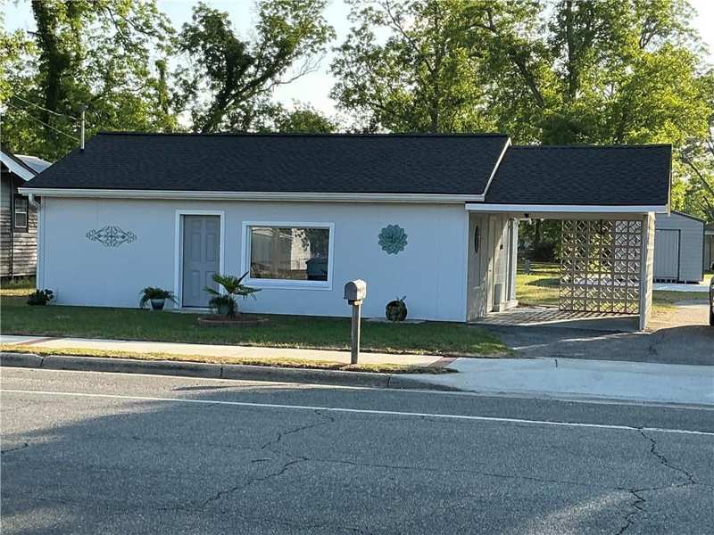 2 bedroom Single Family Residence at 3815 Jamestown Road, No Recorded Subdivision, Waycross — photo 1