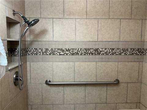 3815 Jamestown Road, Waycross GA - photo 16 of 21