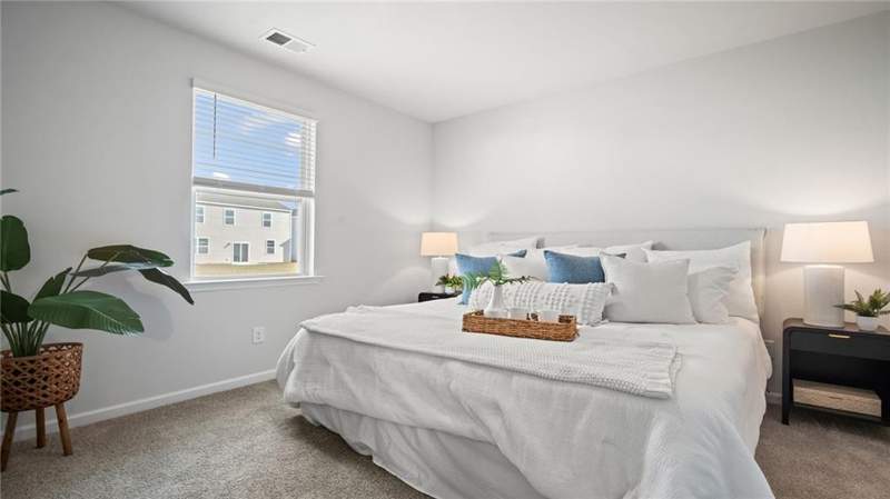3 bedroom Single Family Residence at 1068 Lakes Boulevard, The Lakes at North Glynn, Brunswick — photo 4