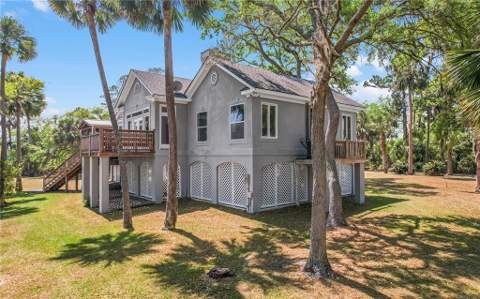1036 Kittles Island Drive, Darien GA - photo 9 of 86