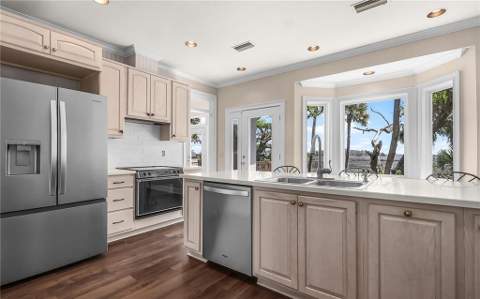 1036 Kittles Island Drive, Darien GA - photo 22 of 86