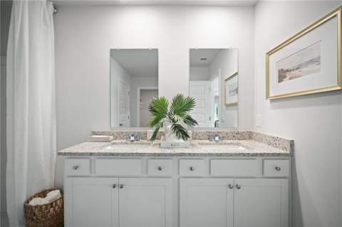 1085 Lakes Boulevard, Brunswick GA - photo 21 of 52