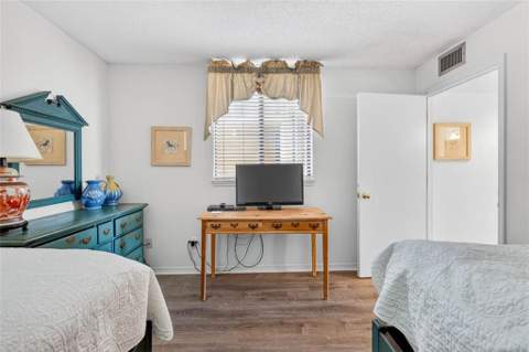 201 Neptune Road, St. Simons Island GA - photo 17 of 28