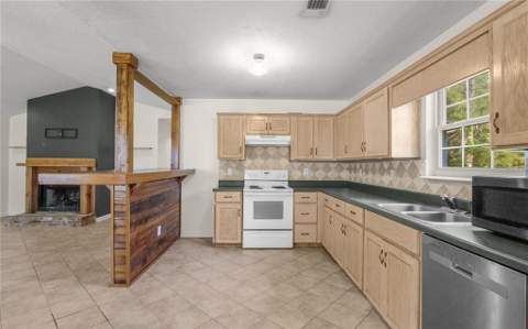 1595 Forest Island Drive, Townsend GA - photo 20 of 57