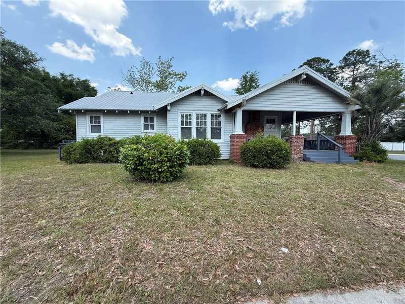 3 bedroom Single Family Residence at 713 Quaterman Street, No Recorded Subdivision, Waycross — photo 1