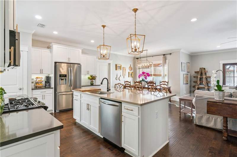 4 bedroom Single Family Residence at 165 Harrington Lane, No Recorded Subdivision, St. Simons Island — photo 4
