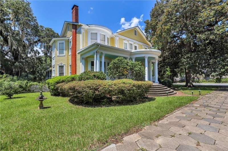 4 bedroom Single Family Residence at 827 Union Street, Old Town, Brunswick — photo 4