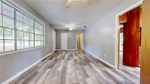 402 Pineview Drive, Waycross GA - photo 12 of 24