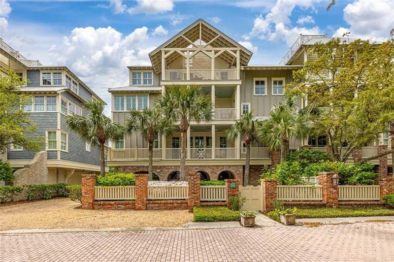 4 bedroom Single Family Residence at 17 Sea Oats Lane, Coast Cottages Annex, St. Simons Island — photo 2