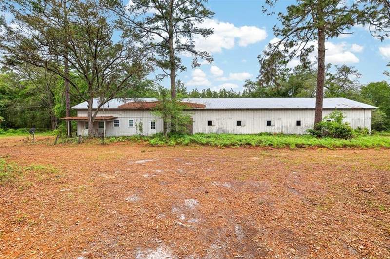 3 bedroom Single Family Residence at 895 Lynn Road, No Recorded Subdivision, Waynesville — photo 3