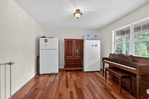 895 Lynn Road, Waynesville GA - photo 10 of 63