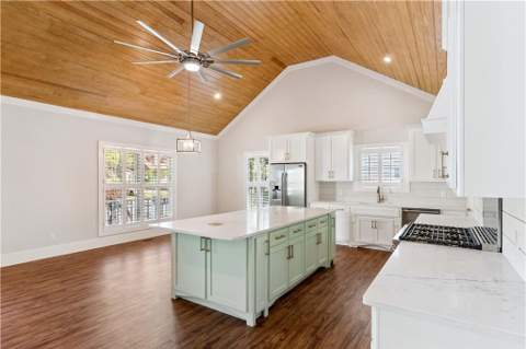 135 Serenity Lane, St. Simons Island GA - photo 7 of 33
