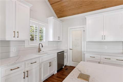 135 Serenity Lane, St. Simons Island GA - photo 9 of 33