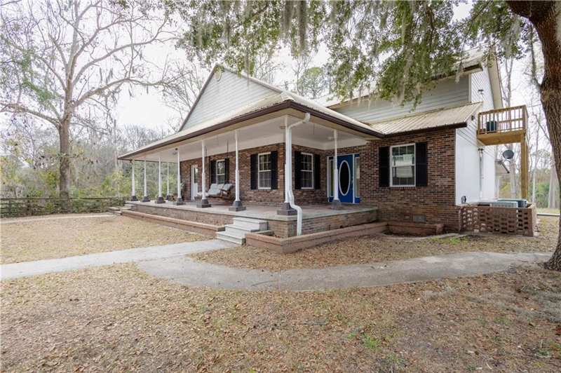 5 bedroom Single Family Residence at 202 T Street, No Recorded Subdivision, St. Marys — photo 1