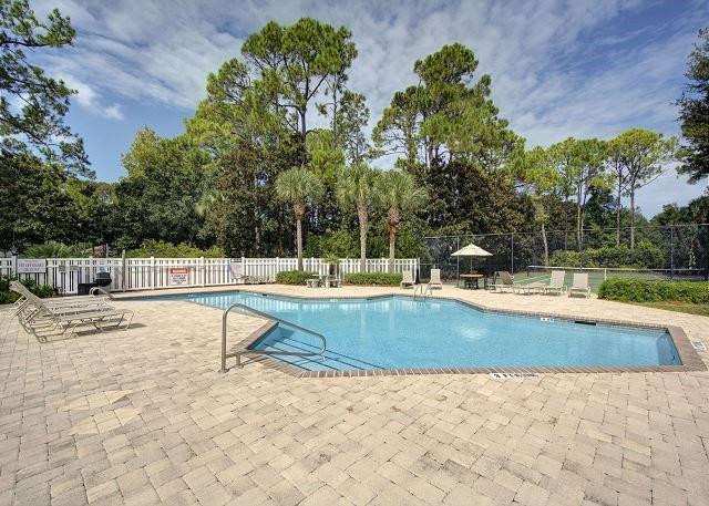 3 bedroom Condominium at 2513 Demere Road, Island Retreat Condos, St. Simons Island — photo 1