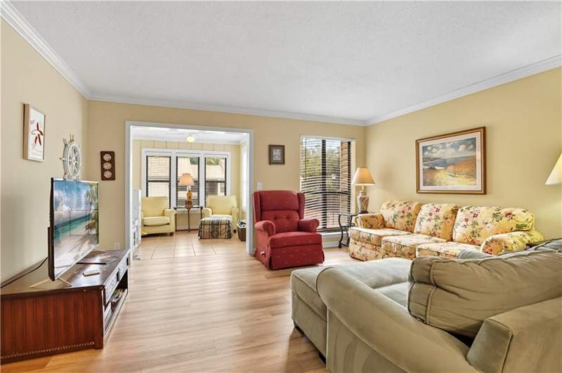 3 bedroom Condominium at 2513 Demere Road, Island Retreat Condos, St. Simons Island — photo 3