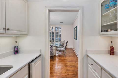 912 Champney, St. Simons Island GA - photo 7 of 70
