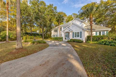 912 Champney, St. Simons Island GA - photo 6 of 70