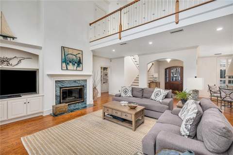 912 Champney, St. Simons Island GA - photo 12 of 70