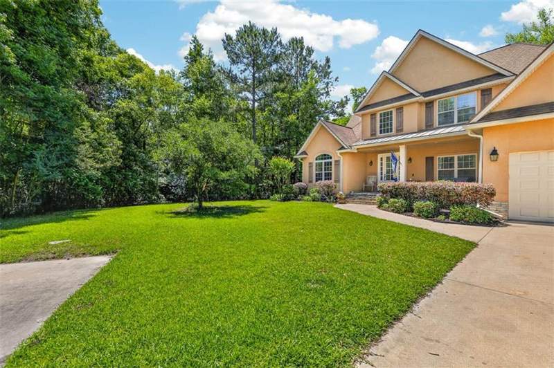 5 bedroom Single Family Residence at 101 Madeira Drive, Clear Water, Brunswick — photo 3