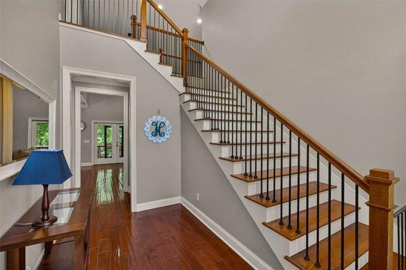 5 bedroom Single Family Residence at 101 Madeira Drive, Clear Water, Brunswick — photo 5