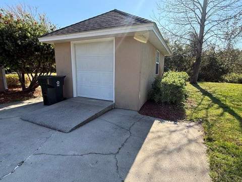 137 Edge Water Drive, Brunswick GA - photo 11 of 44