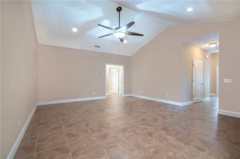 126 Laurel Marsh Way, Kingsland GA - photo 8 of 37