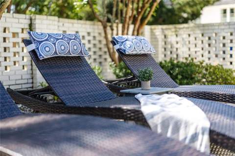 1626 Bruce Drive, St. Simons Island GA - photo 16 of 60