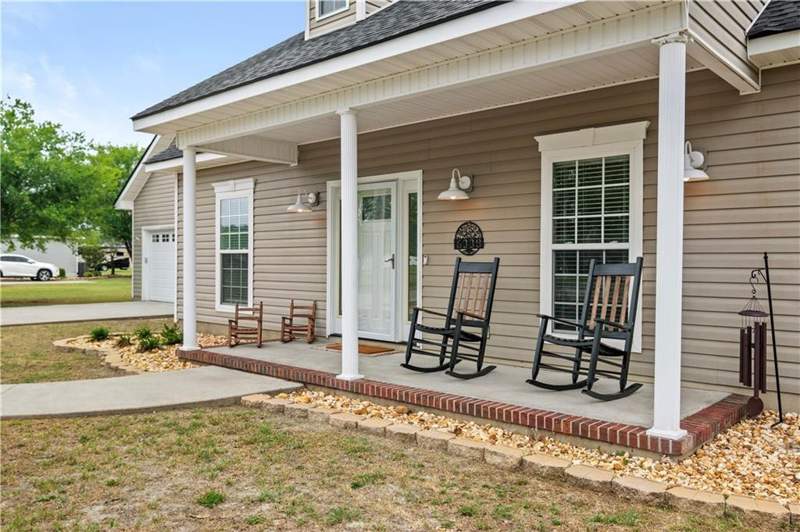 3 bedroom Single Family Residence at 6338 Sun Dell Circle, No Recorded Subdivision, Blackshear — photo 2