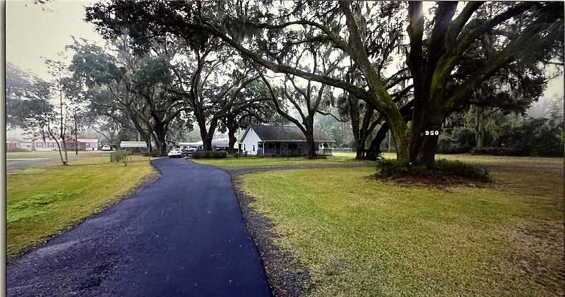 2 bedroom Single Family Residence at 950 Old Jesup Road, No Recorded Subdivision, Brunswick — photo 2