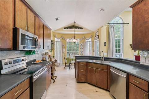 390 Harbor View Drive, Woodbine GA - photo 17 of 34